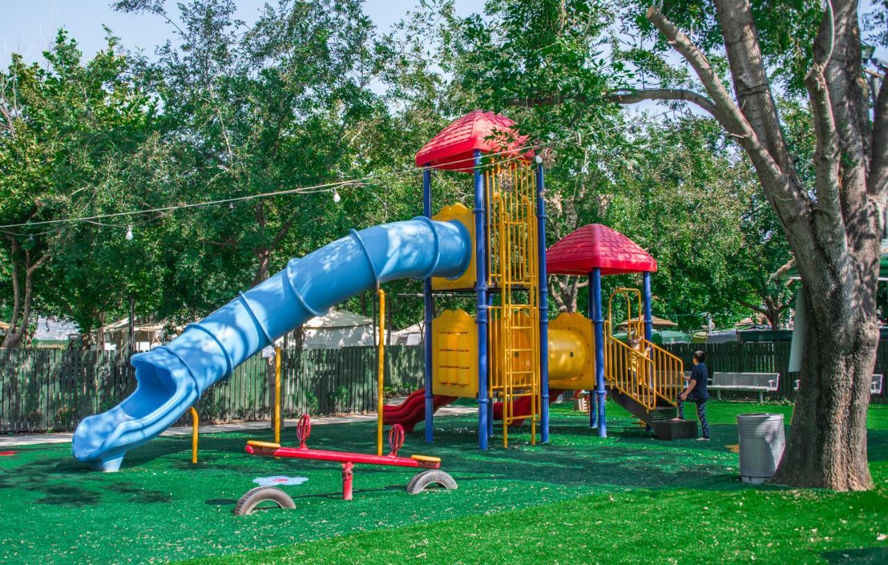 בלום ווילג' - קייקי כפר בלום酒店 外观 照片